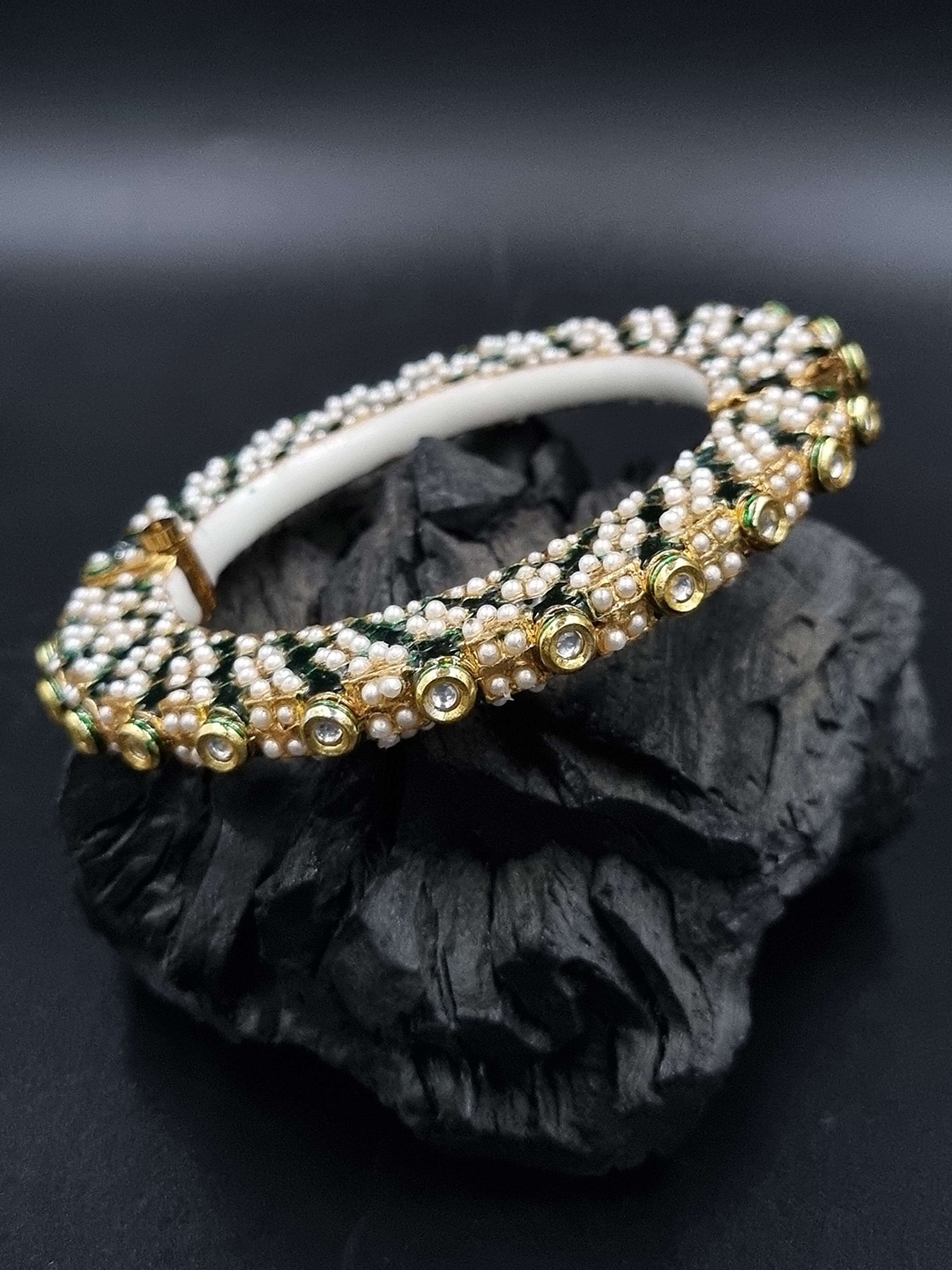 

Anouk Gold Plated Pearl Studded Ethnic Rajasthani Bangles, Green