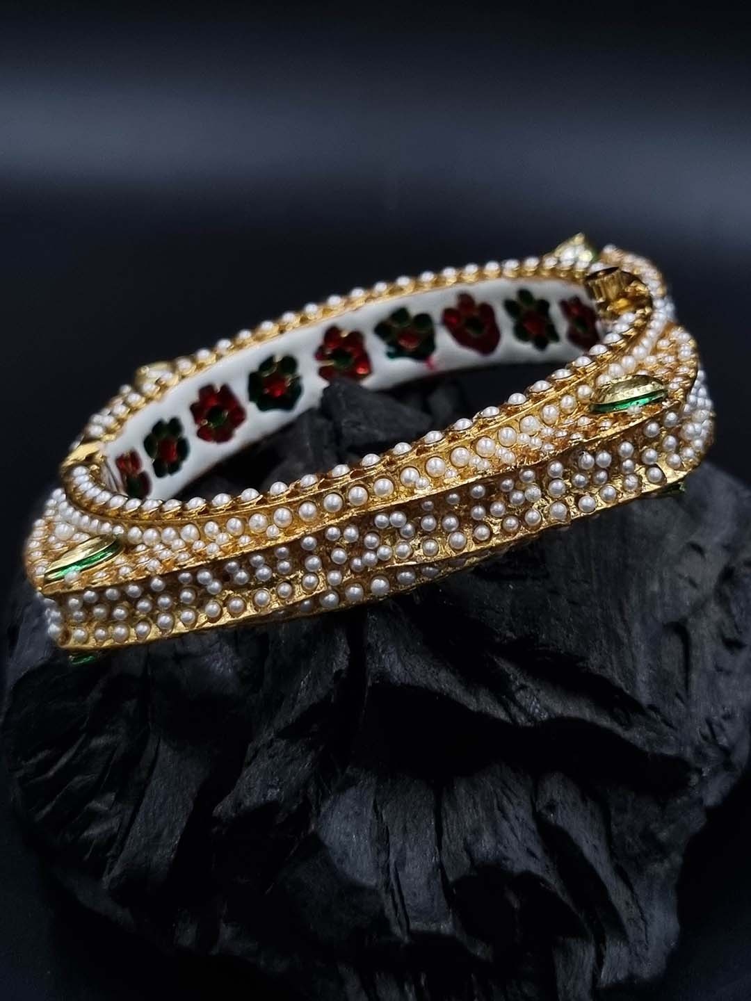 

Anouk White Gold Plated Pearl Studded Ethnic Rajasthani Bangles