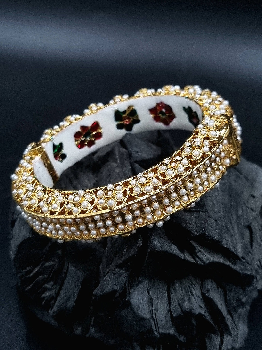 

Anouk Gold-Plated Rajasthani Pearl-Studded Bangle