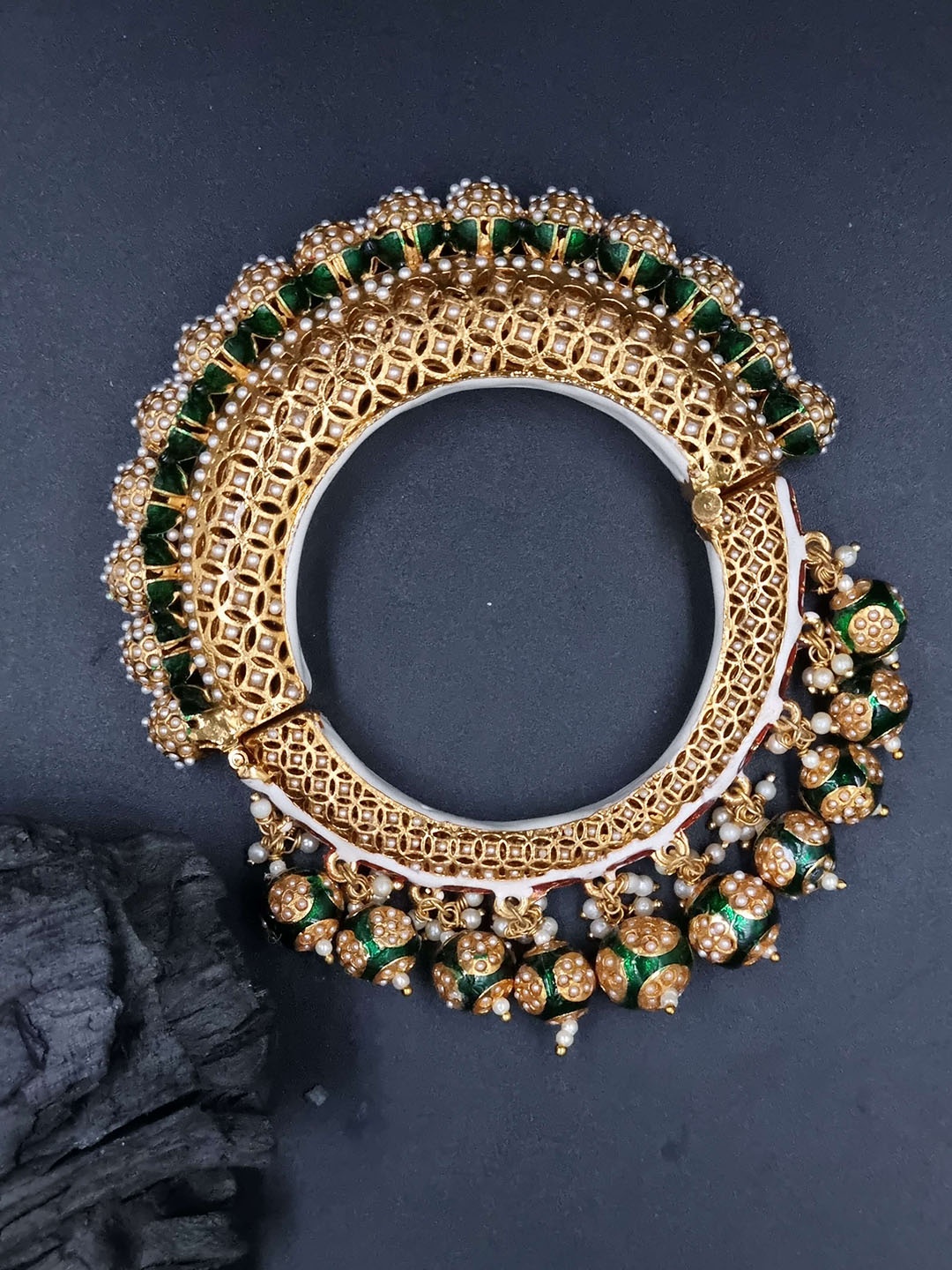 

Anouk Gold-Plated Rajasthani Pearl Beaded Bangle