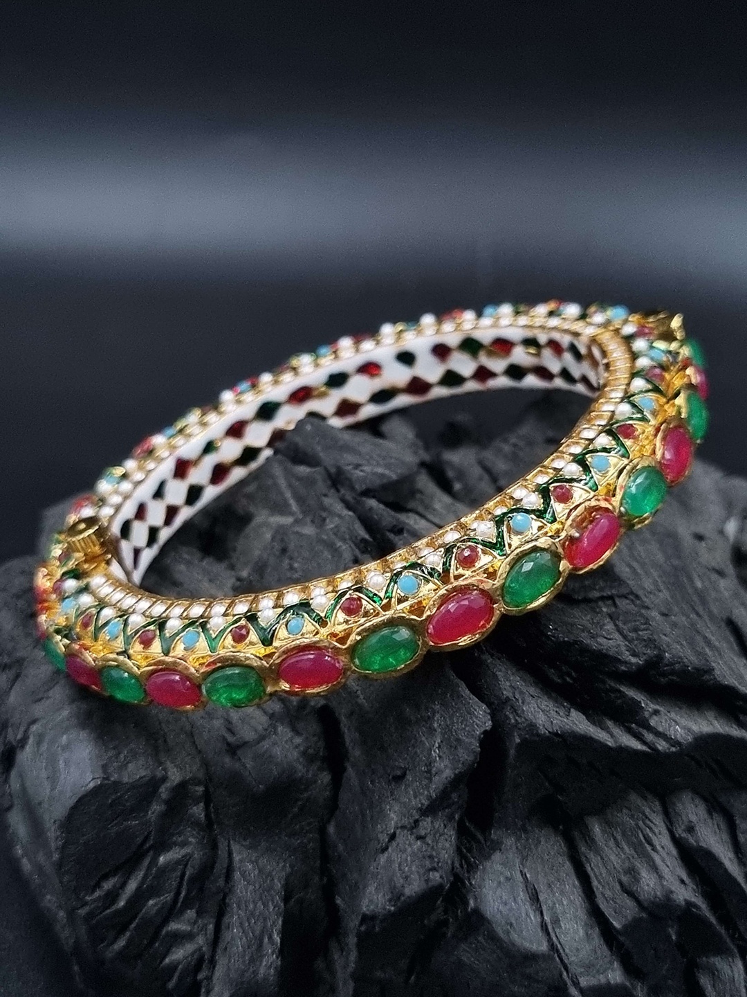

Anouk Gold-Plated Pearl Beaded Bangle