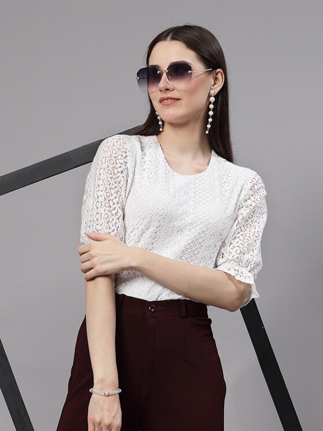 

Style Quotient White Puff Sleeves Laced Top