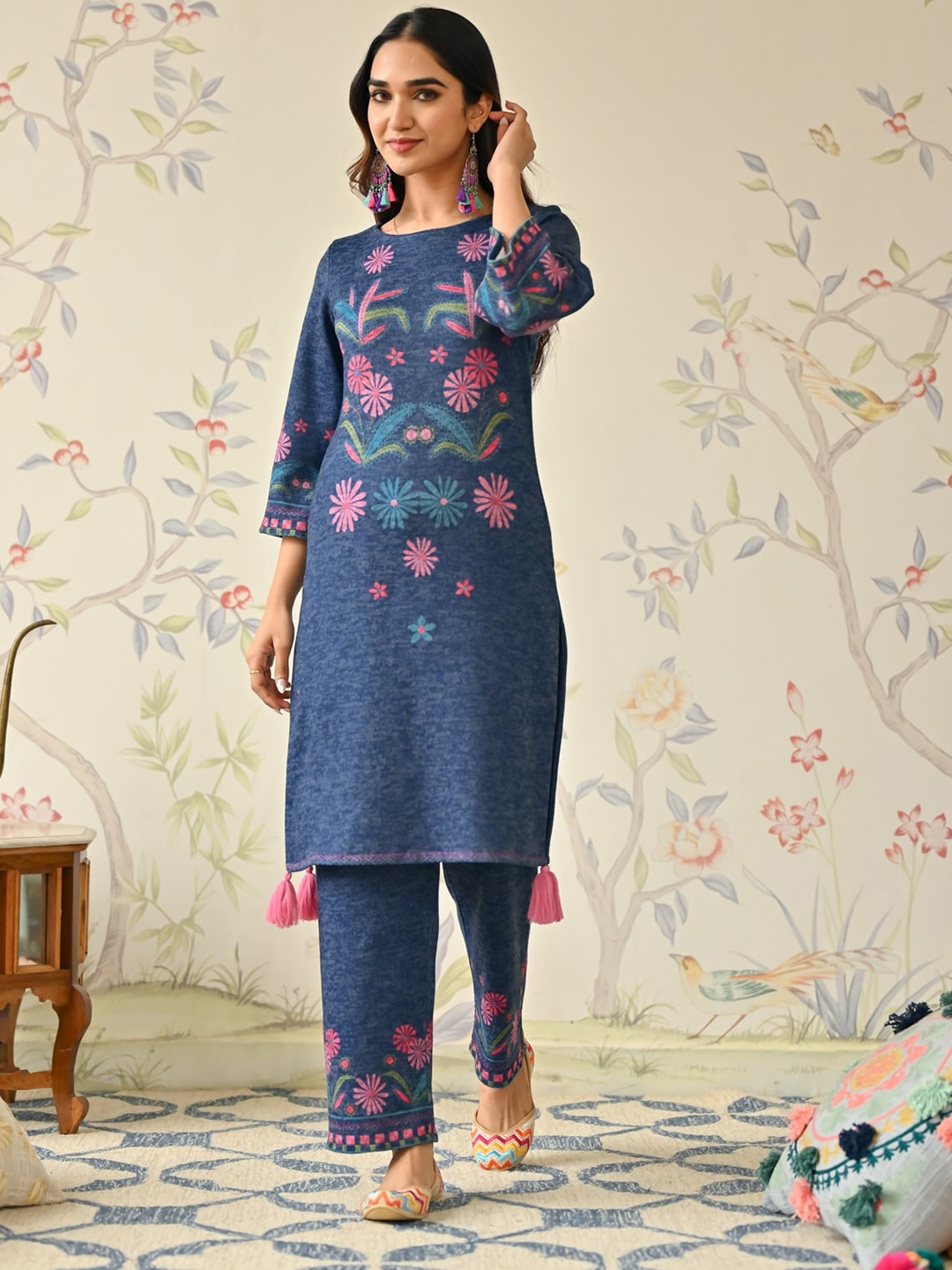 

Rustorange Floral Printed Tasselled Kurta With Trouser, Blue