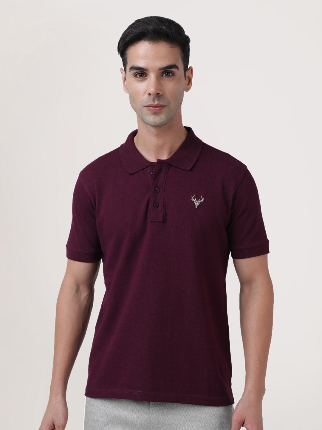 

IVOC Men Solid Polo Collar T-shirt, Burgundy
