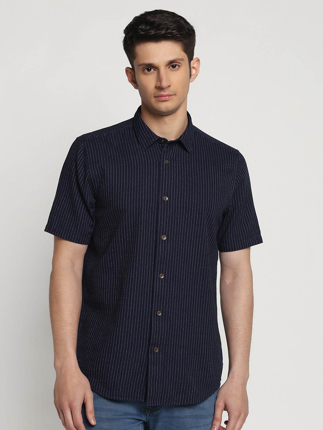 

Blackberrys Classic Slim Fit Vertical Striped Spread Collar Cotton Casual Shirt, Navy blue