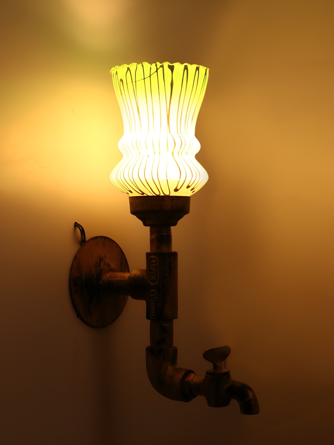 

Afast Bronze White Glass Printed Wall Lamp