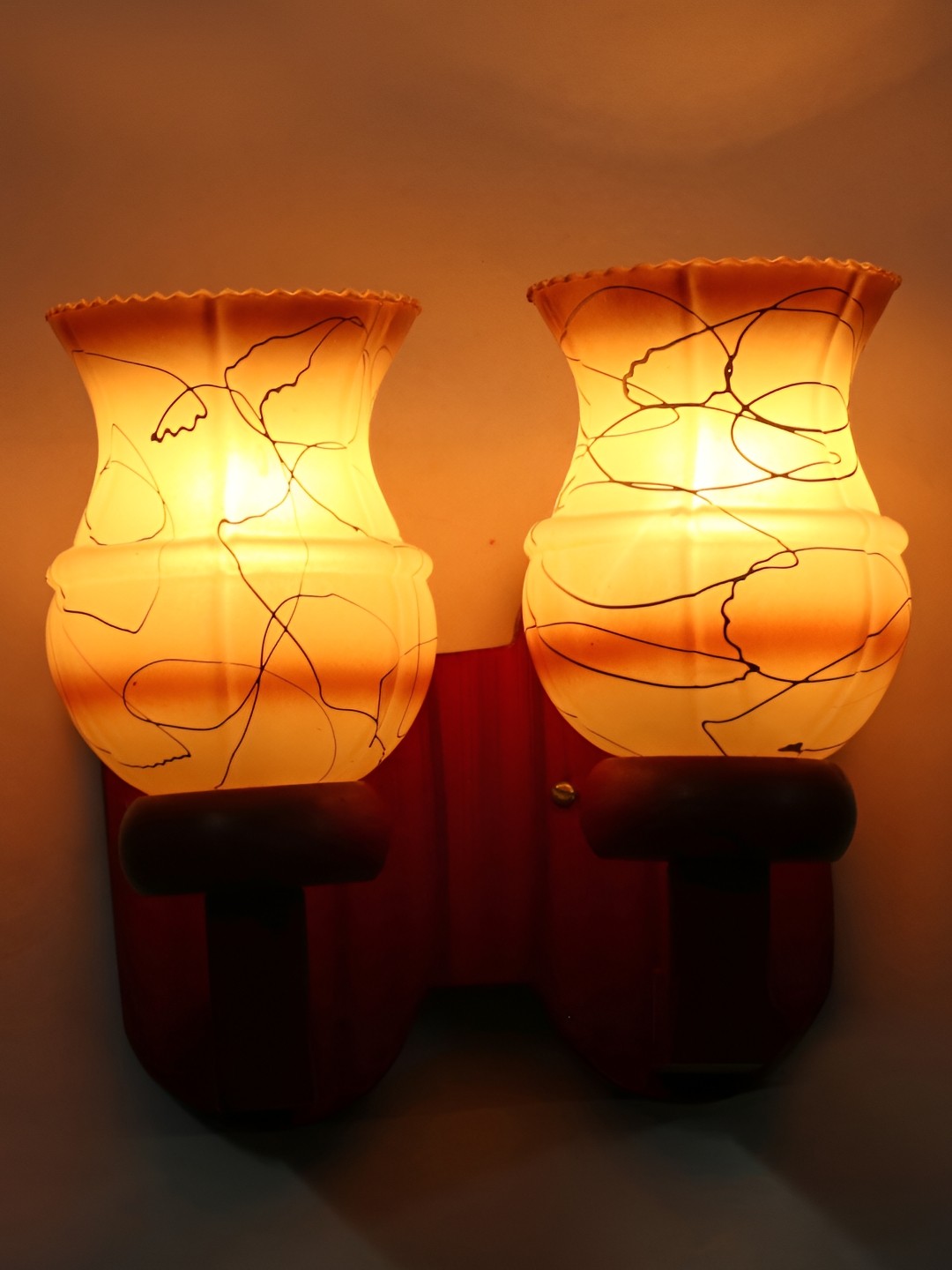 

Afast White & Brown Textured Glass Contemporary Wall Lamp, Off white