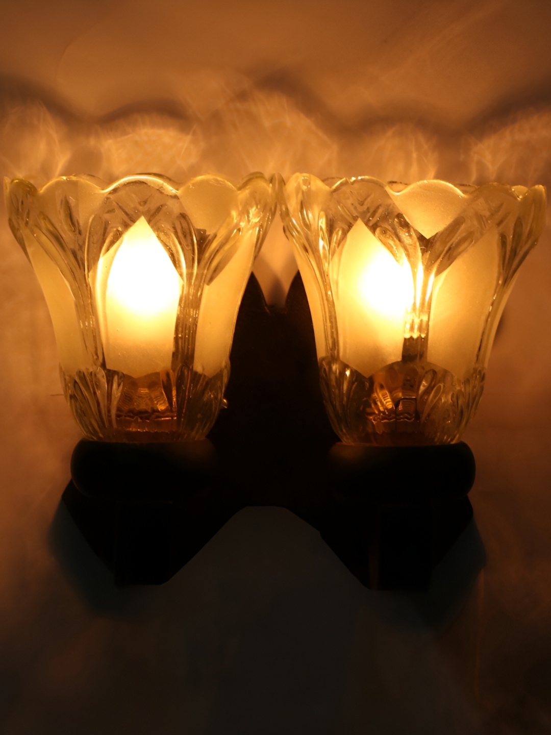

Afast Black Contemporary Glass Textured Wall Lamp