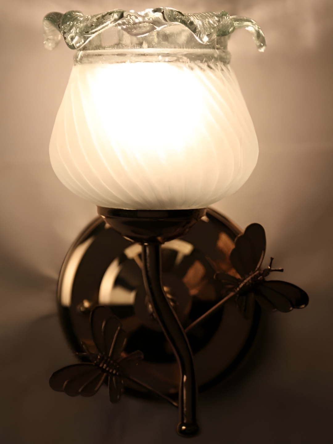 

Afast White Contemporary Glass Wall Lamp