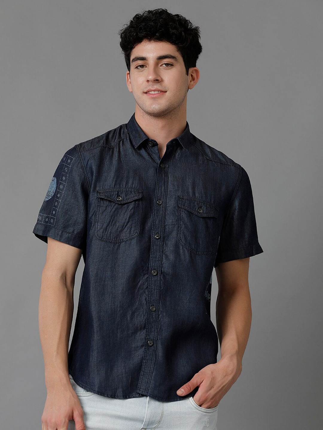 

Voi Jeans Classic Cotton Casual Shirt, Blue