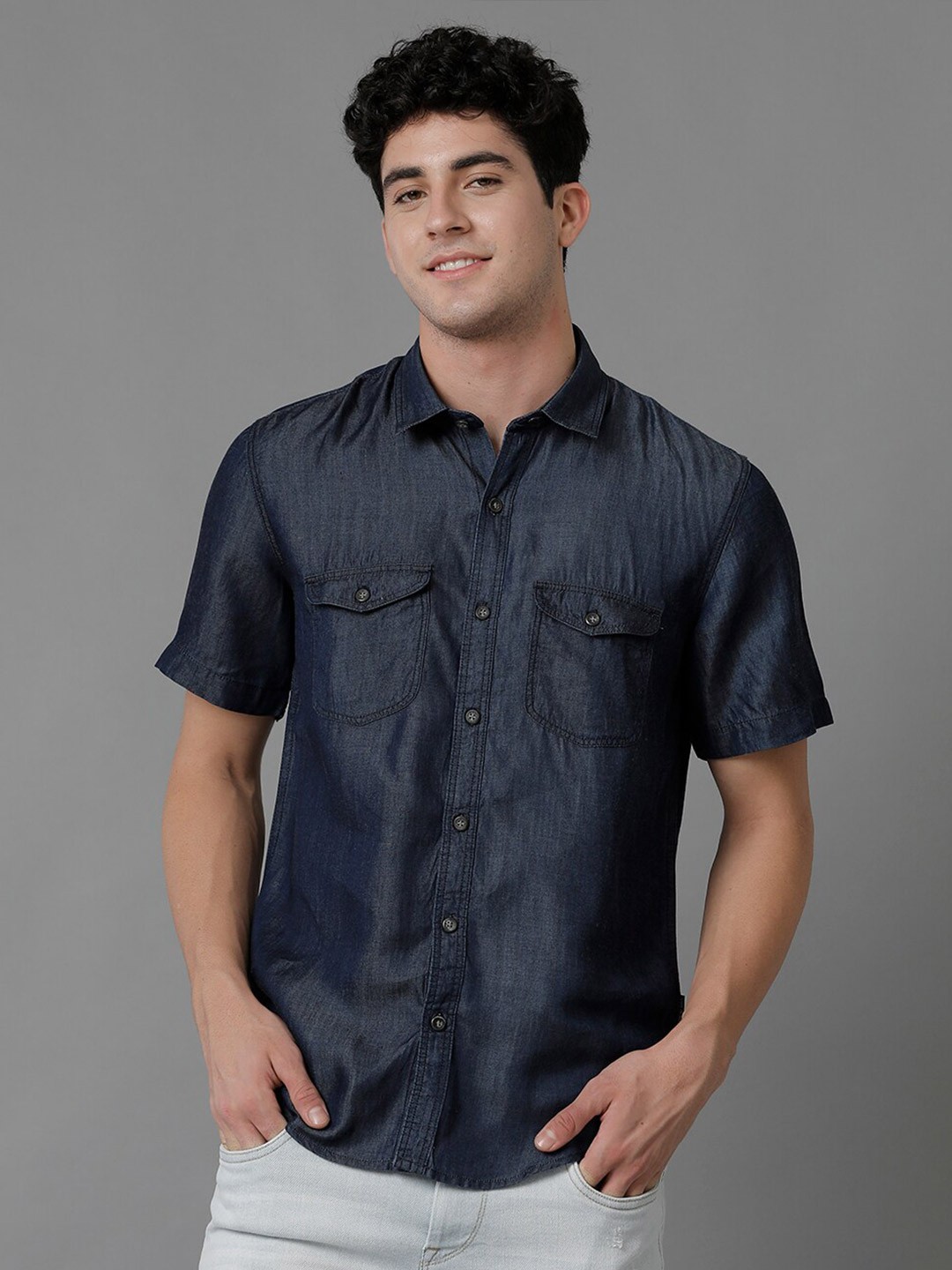

Voi Jeans Classic Cotton Casual Shirt, Blue