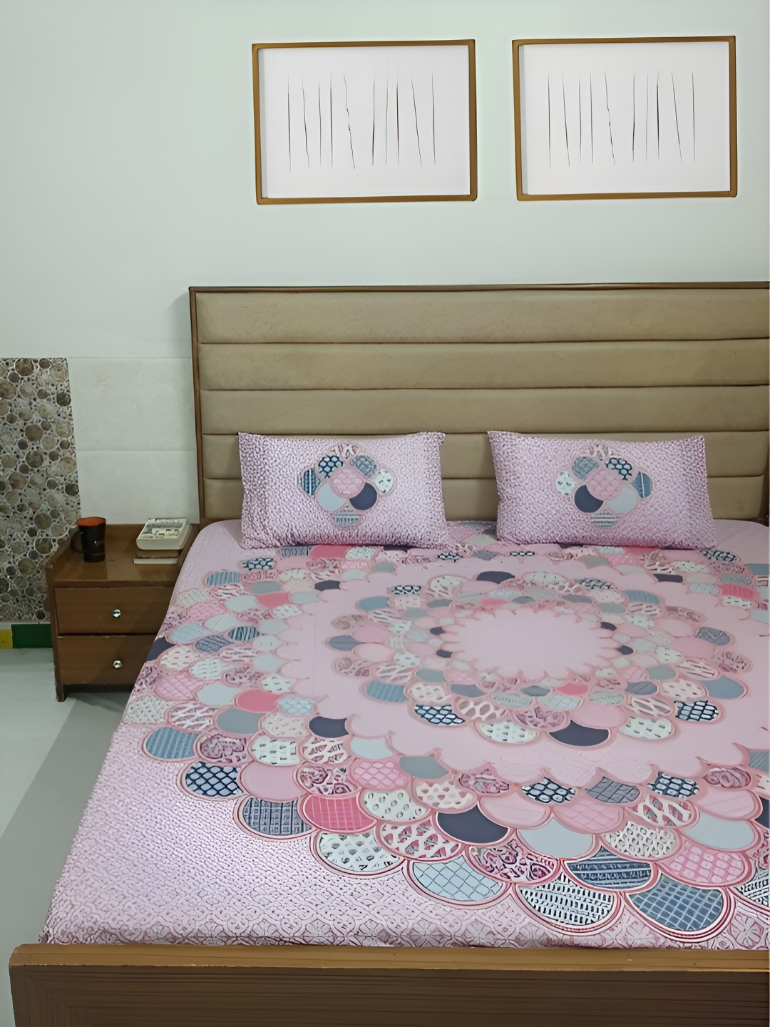 

THE CONVERSION Pink Ethnic Motifs Cotton 120 TC Queen Bedsheet with 2 Pillow Covers