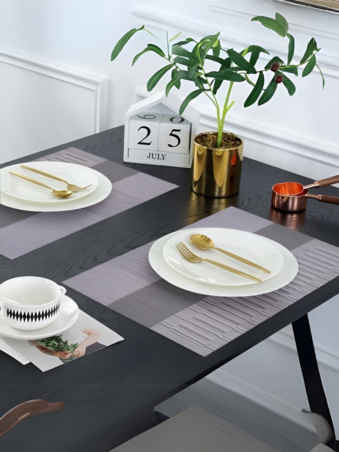 

YELONA Grey 6 Pieces Striped Rectangular Table Placemats