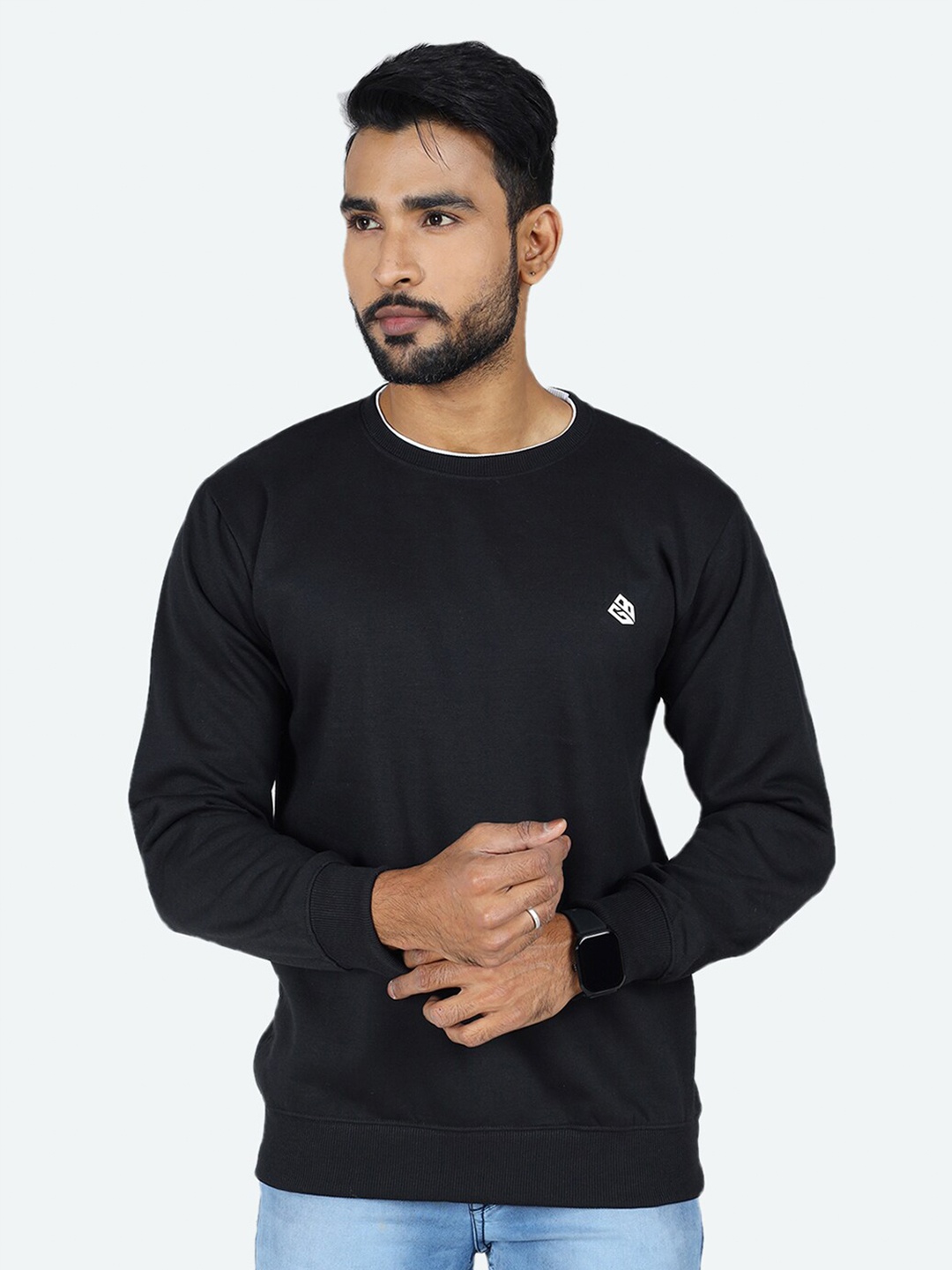 

GAME BEGINS Round Neck Sweatshirt, Black