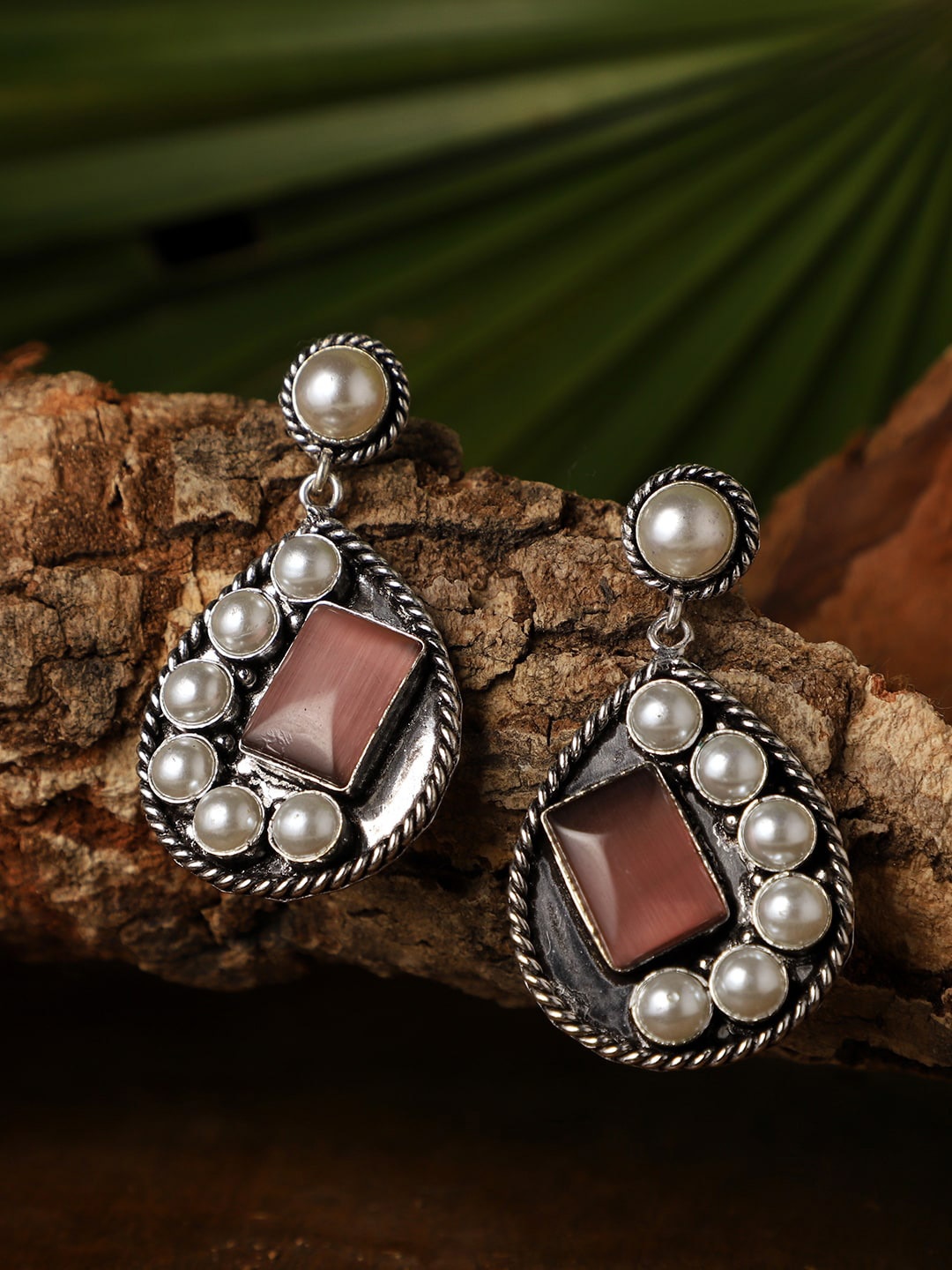 

VENI Silver-Plated Contemporary Beaded Oxidised Drop Earrings
