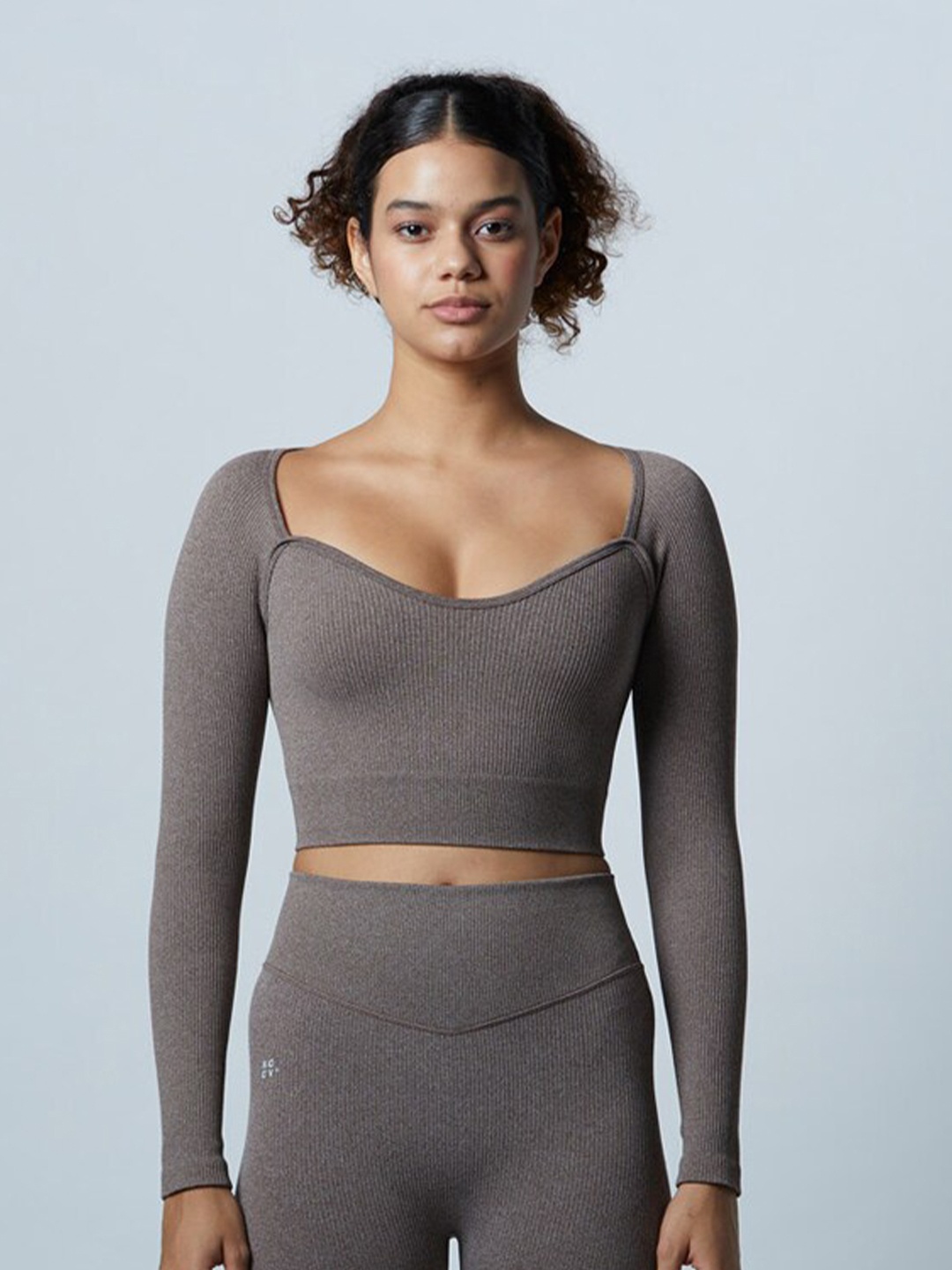 

Koovs Ribbed Scoop Neck Crop Top, Grey