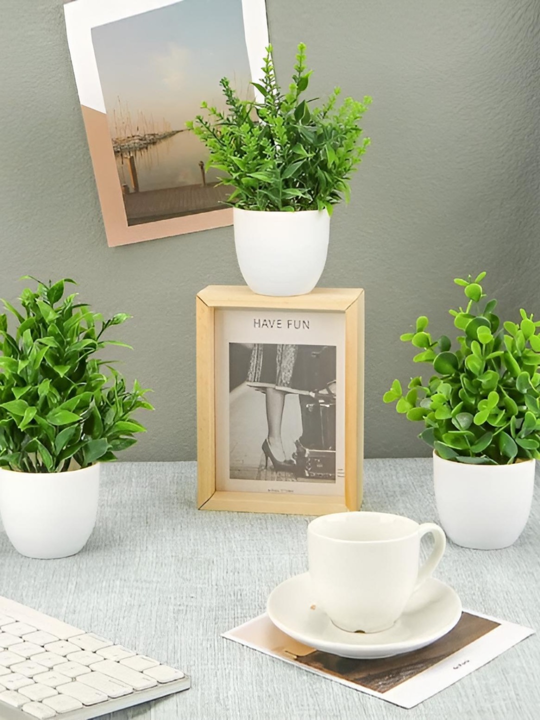 

Dekorly Green 4 Pieces Eucalyptus Artificial Plant With Pot