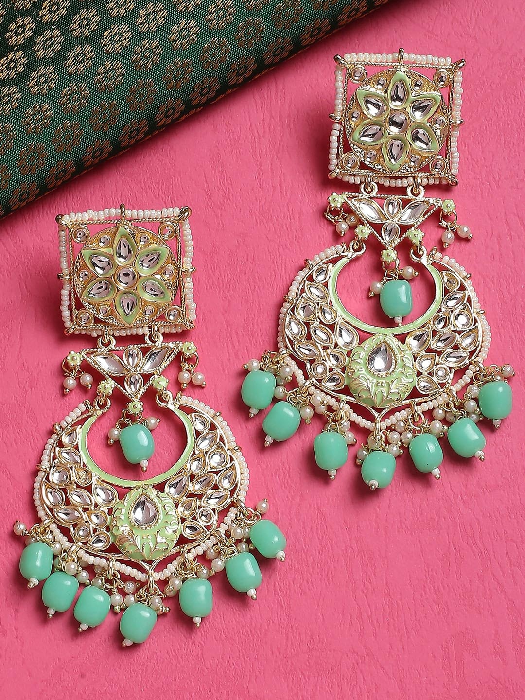 

OOMPH Kundan & Pearls Floral Floral Drop Earrings, Gold