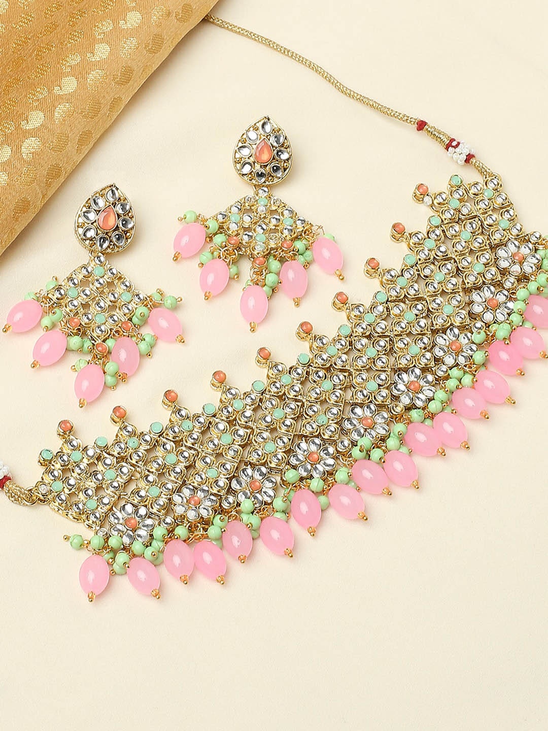 

OOMPH Kundan-Studded & Beaded Jadau Choker Jewellery Set, Gold