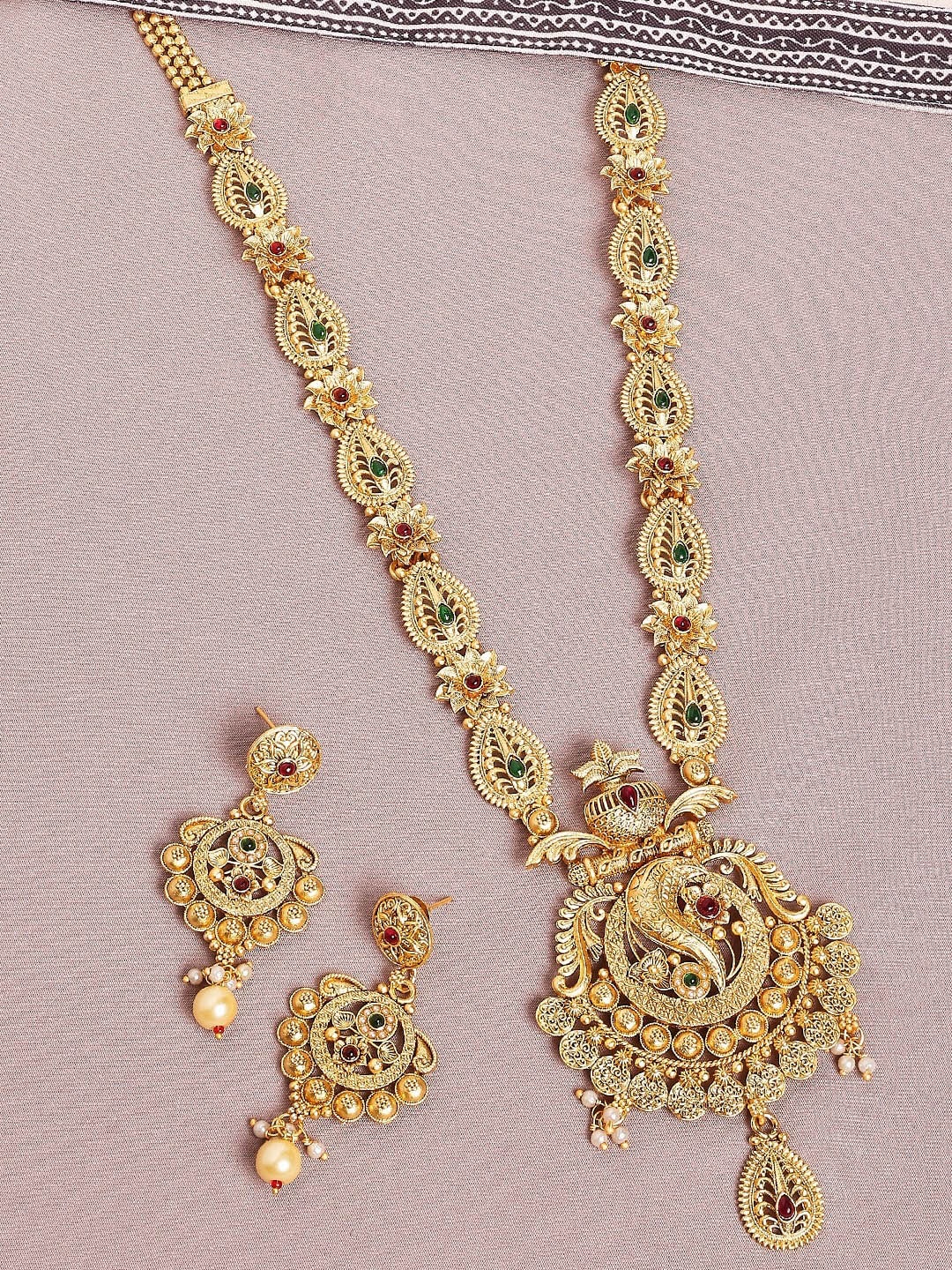 

OOMPH Gold-Plated Stone-Studded & Beaded Antique Jewellery Set