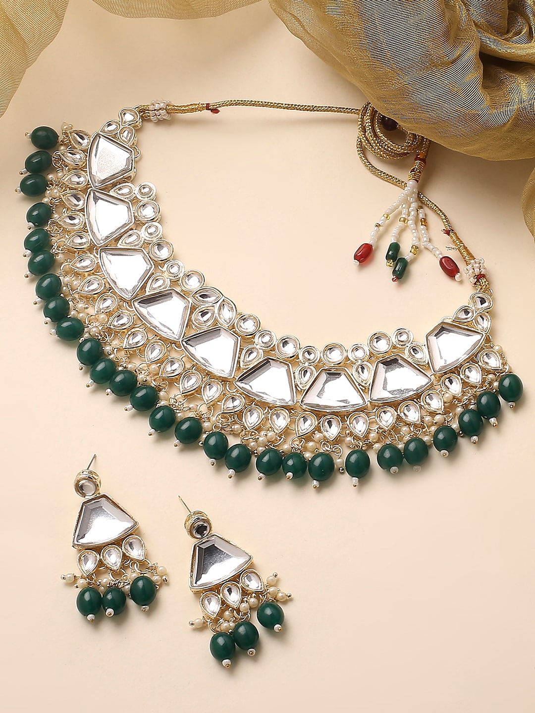 

OOMPH Gold-Plated Kundan Studded & Beaded Jewellery Set