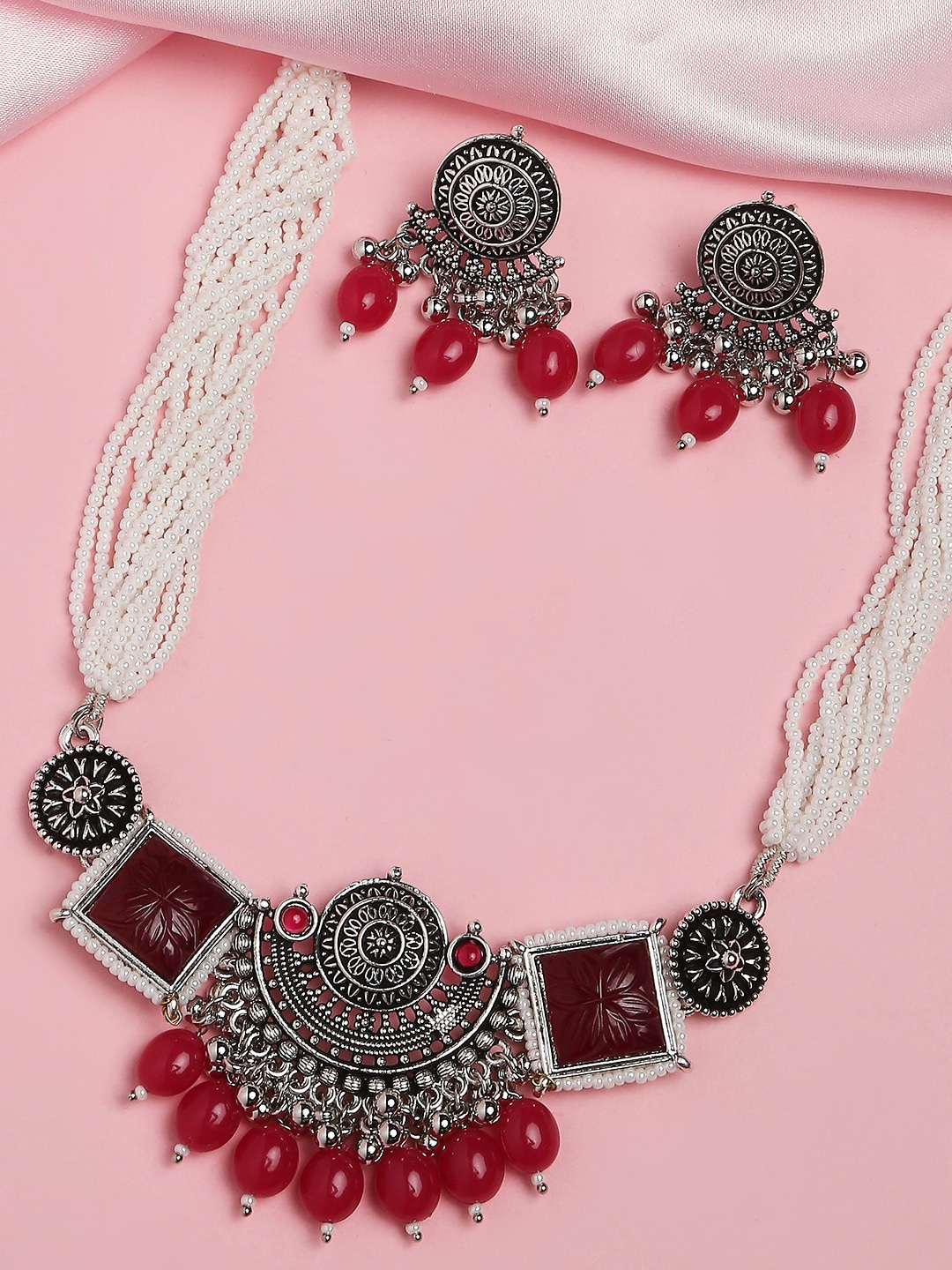 

OOMPH Stone Studded & Beaded Oxidised Necklace & Earrings, Silver
