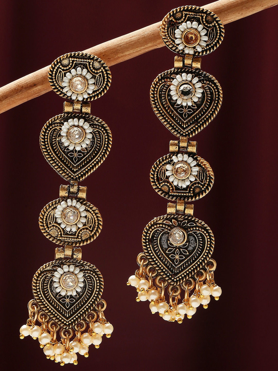 

OOMPH Kundan Studded Floral Drop Earrings, Gold