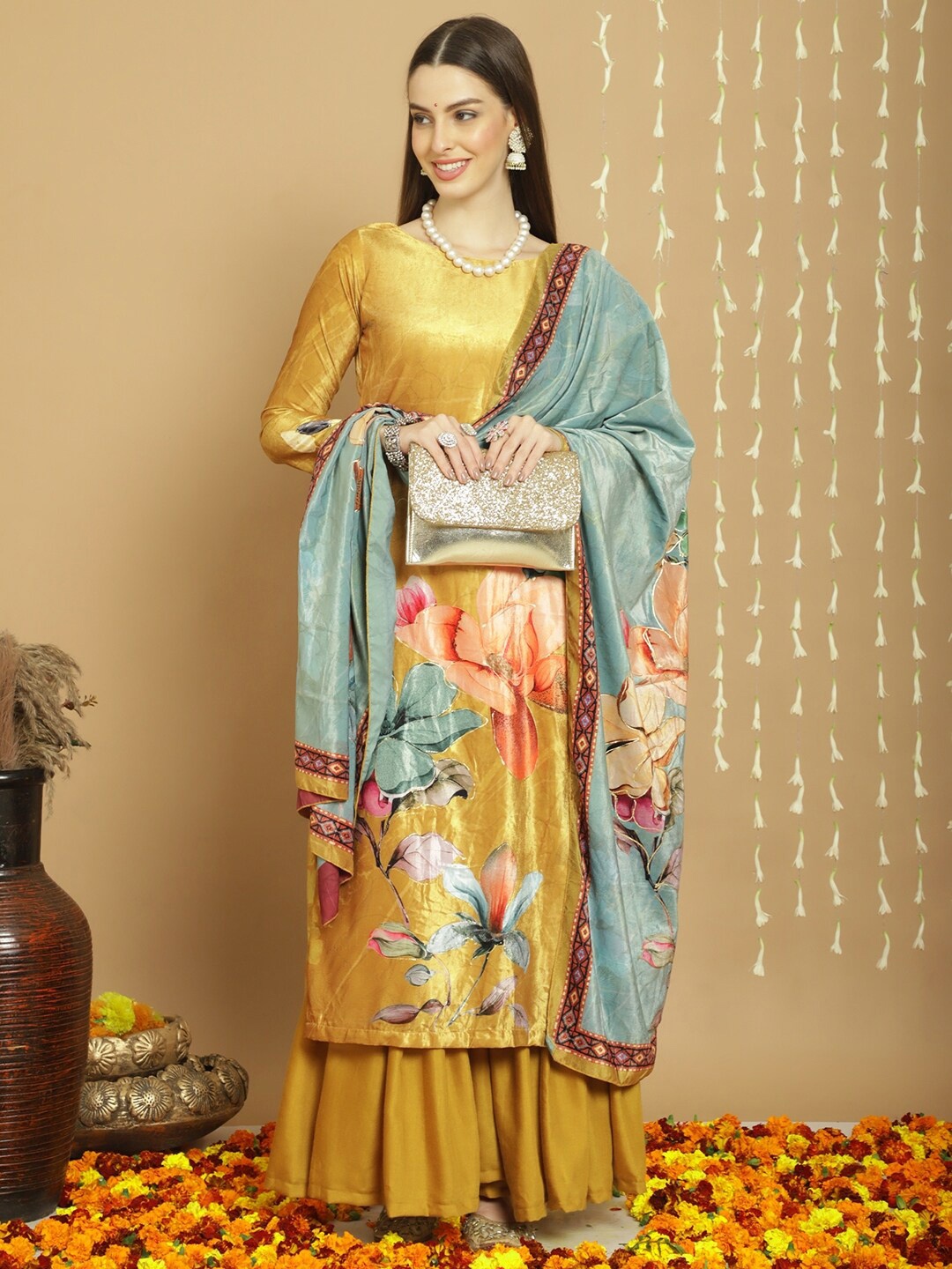 

Stylee LIFESTYLE Floral Printed Velvet Unstitched Dress Material, Yellow