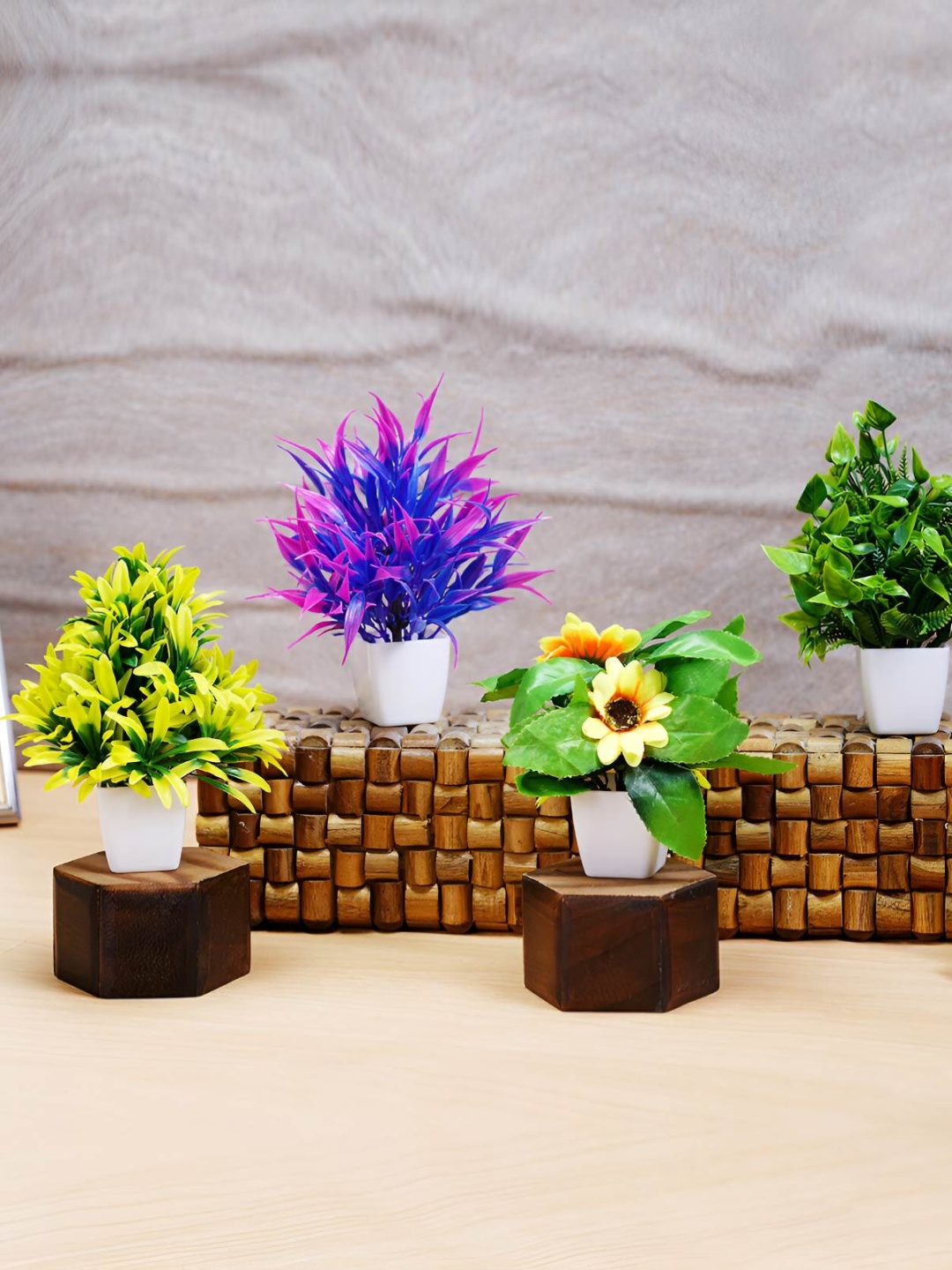 

Dekorly Blue & Green 4 Pieces Eucalyptus Artificial Plant With Pot