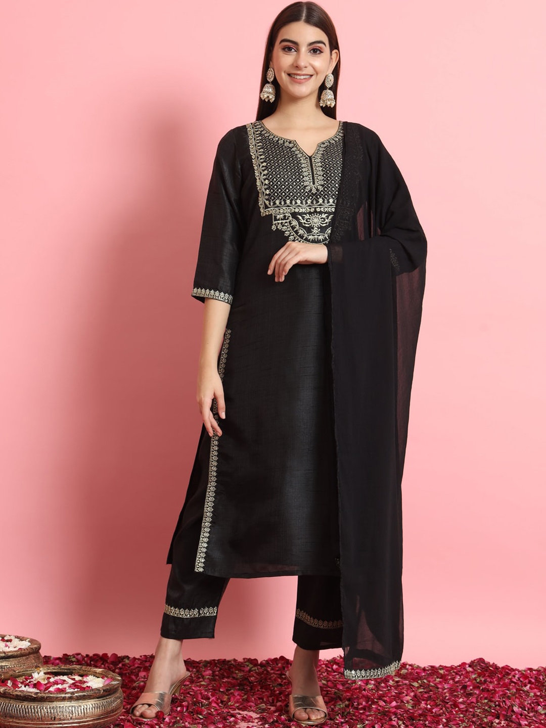 

VredeVogel Yoke Design Thread Work Kurta With Trousers & Dupatta, Black