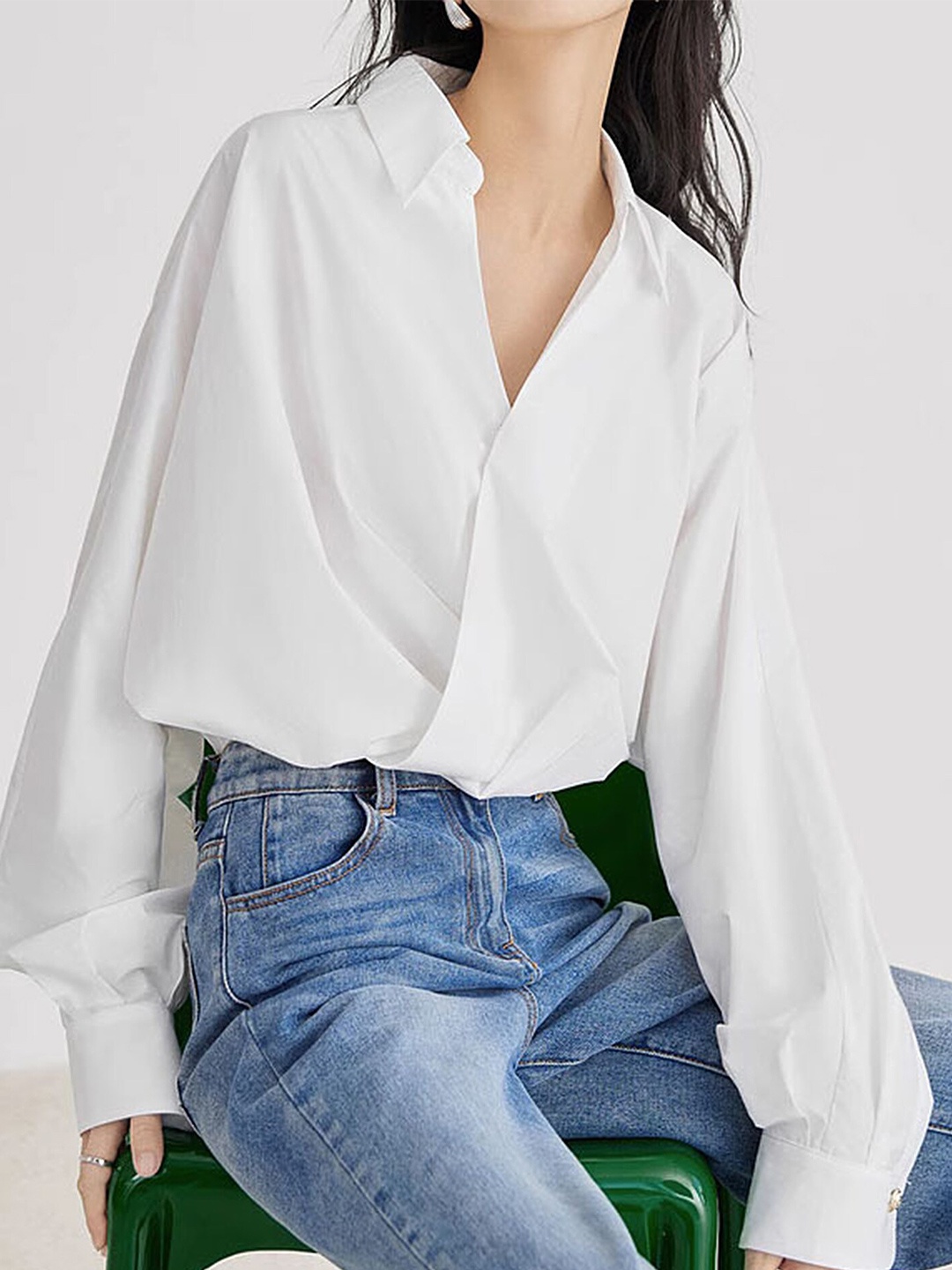 

LULU & SKY Shirt Collar Cuffed Sleeves Shirt Style Top, White