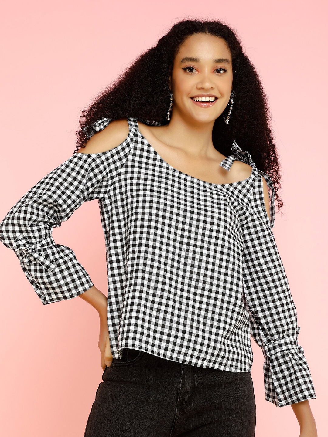 

LULU & SKY Checked Scoop Neck Cold-Shoulder Sleeves Top, Black
