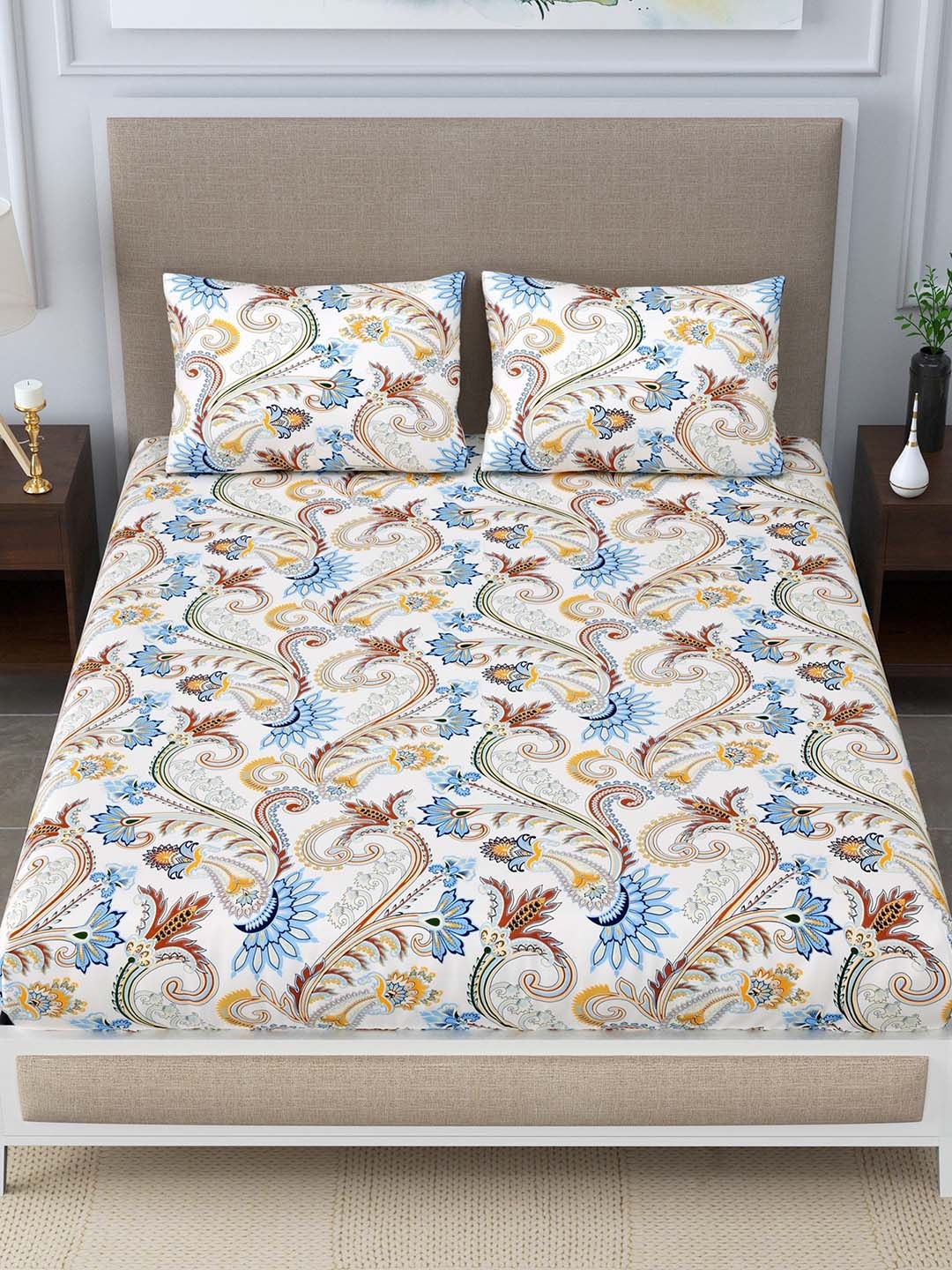 

FABROLI Blue & White Floral 300 TC Queen Bedsheet with 2 Pillow Covers