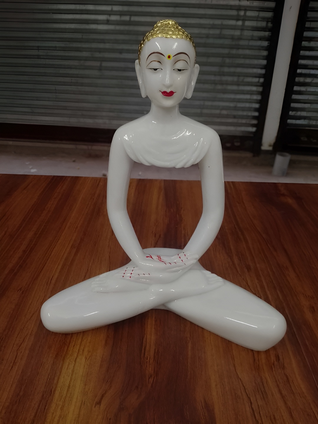 

VAMIKA HANDICRAFTS White Religious Idol Showpiece