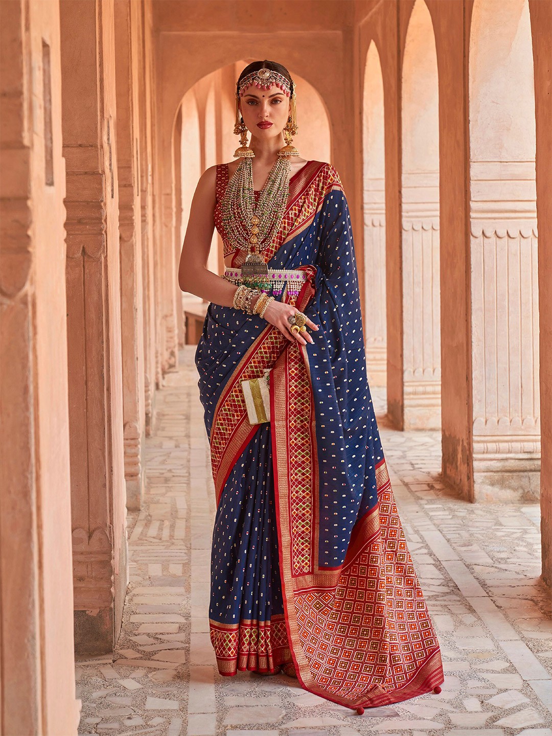 

elora Ethnic Motifs Woven Design Zari Silk Blend Patola Saree, Navy blue