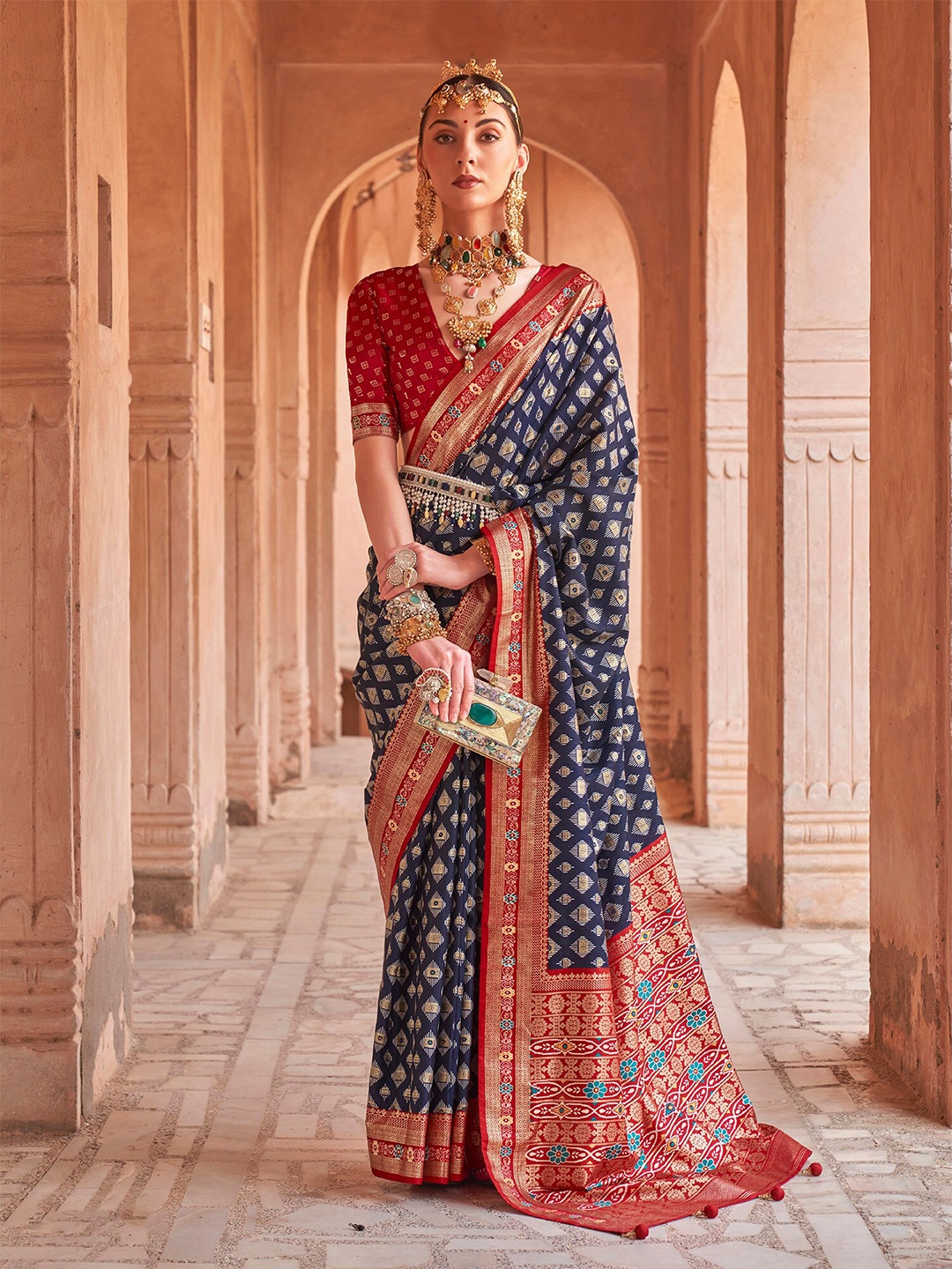 

elora Geometric Woven Design Zari Patola Saree, Navy blue