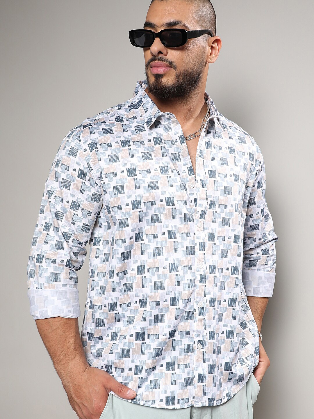 

Instafab Plus Geometric Printed Classic Cotton Casual Shirt, Blue