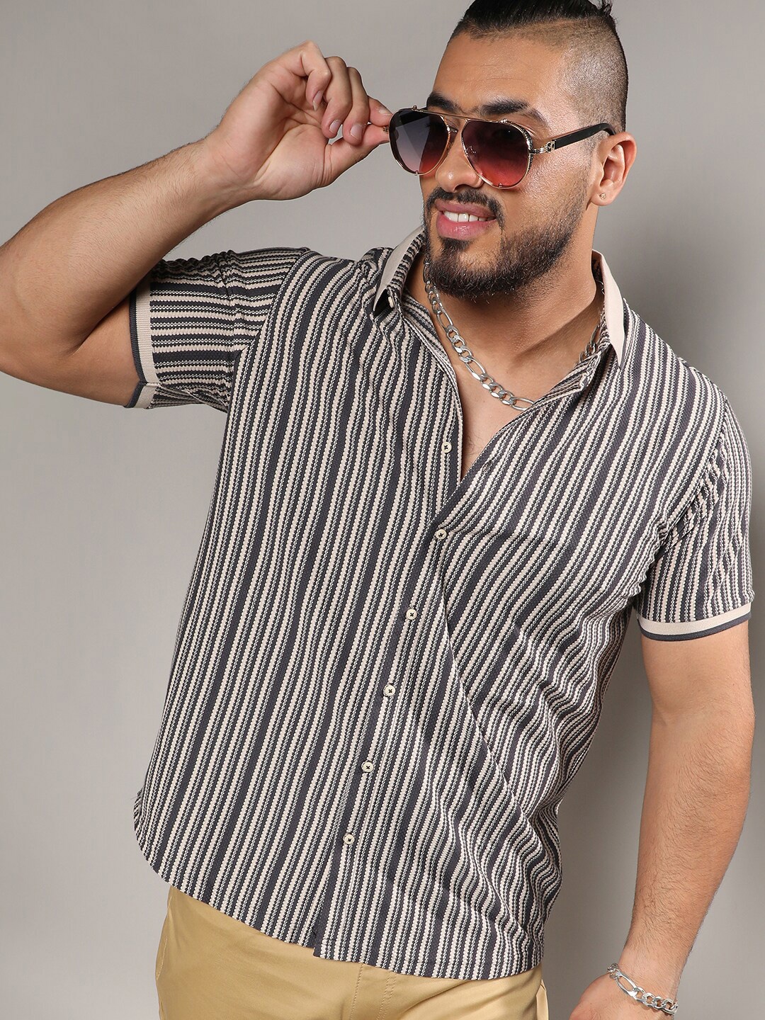 

Instafab Plus Striped Classic Cotton Casual Shirt, Grey