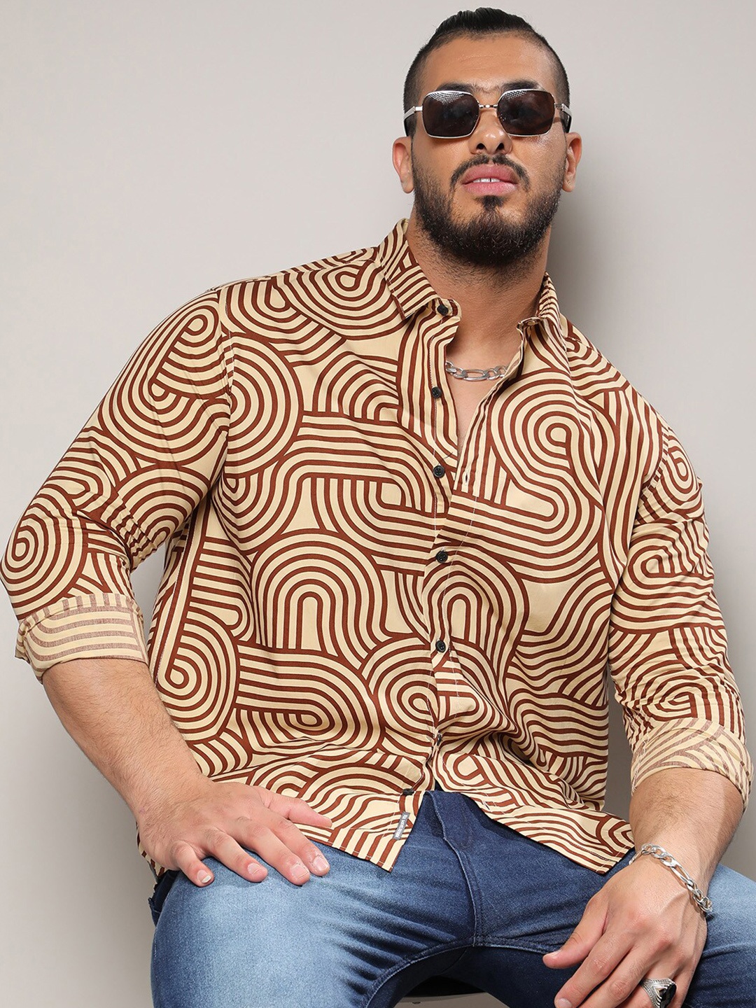 

Instafab Plus Size Classic Printed Cotton Casual Shirt, Beige