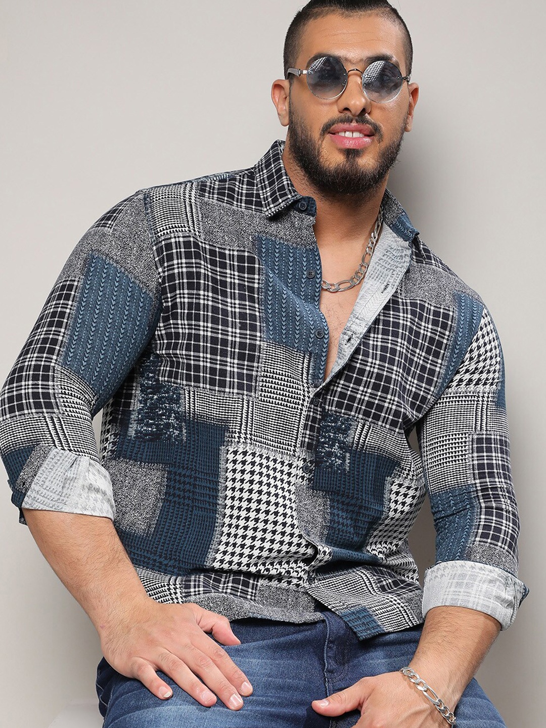 

Instafab Plus Size Classic Printed Cotton Casual Shirt, Navy blue