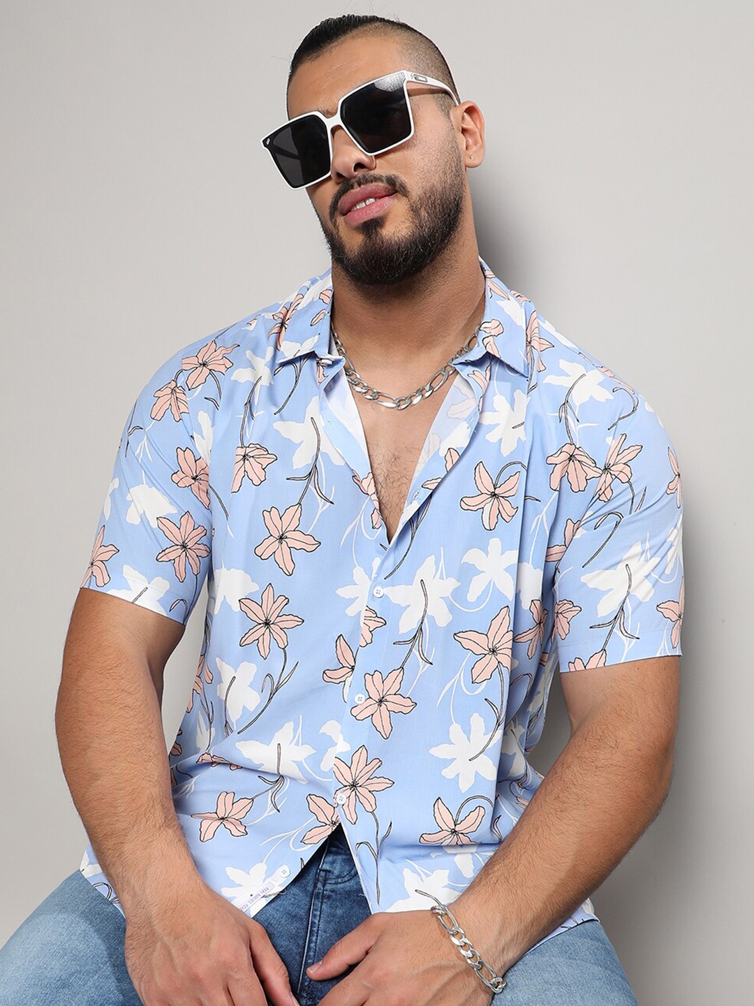

Instafab Plus Size Classic Floral Printed Casual Shirt, Blue