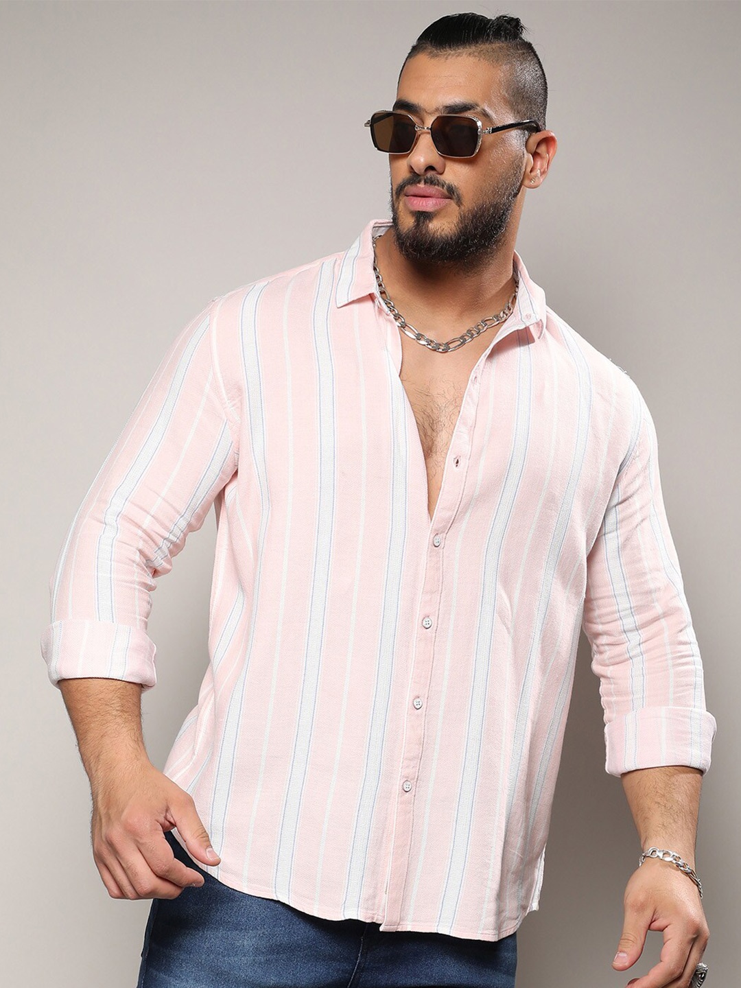 

Instafab Plus Classic Vertical Striped Spread Collar Cotton Casual Shirt, White