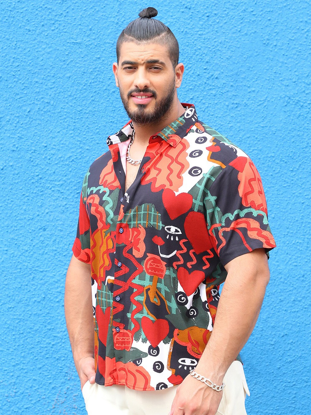 

Instafab Plus Classic Abstract Printed Spread Collar Casual Shirt, Red