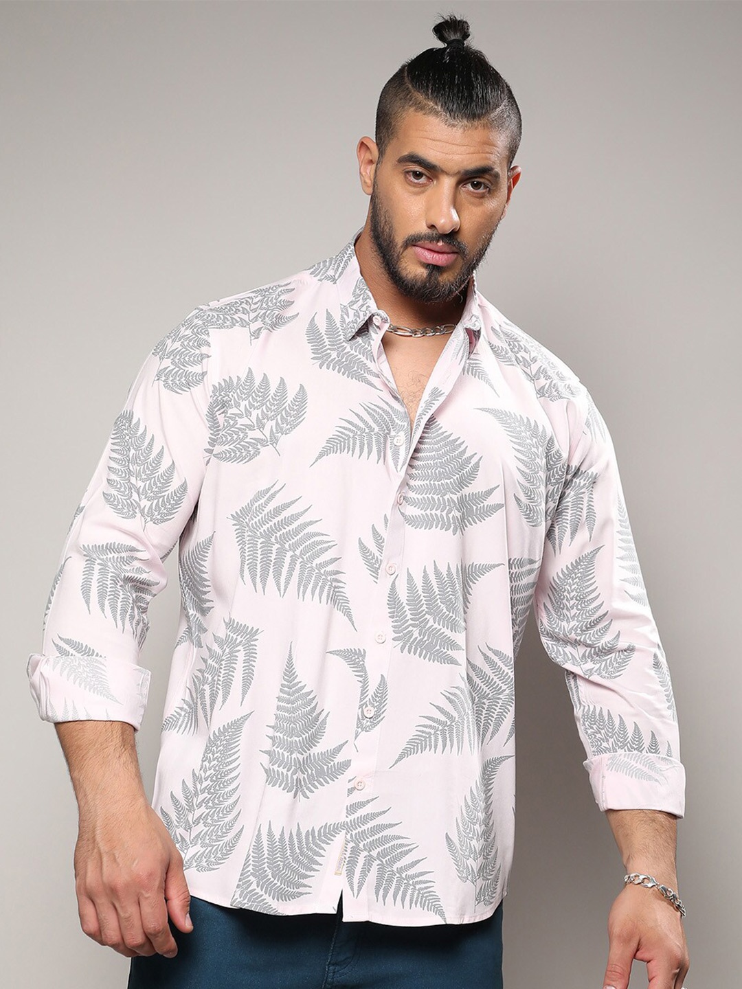 

Instafab Plus Floral Printed Spread Collar Casual Shirt, Pink