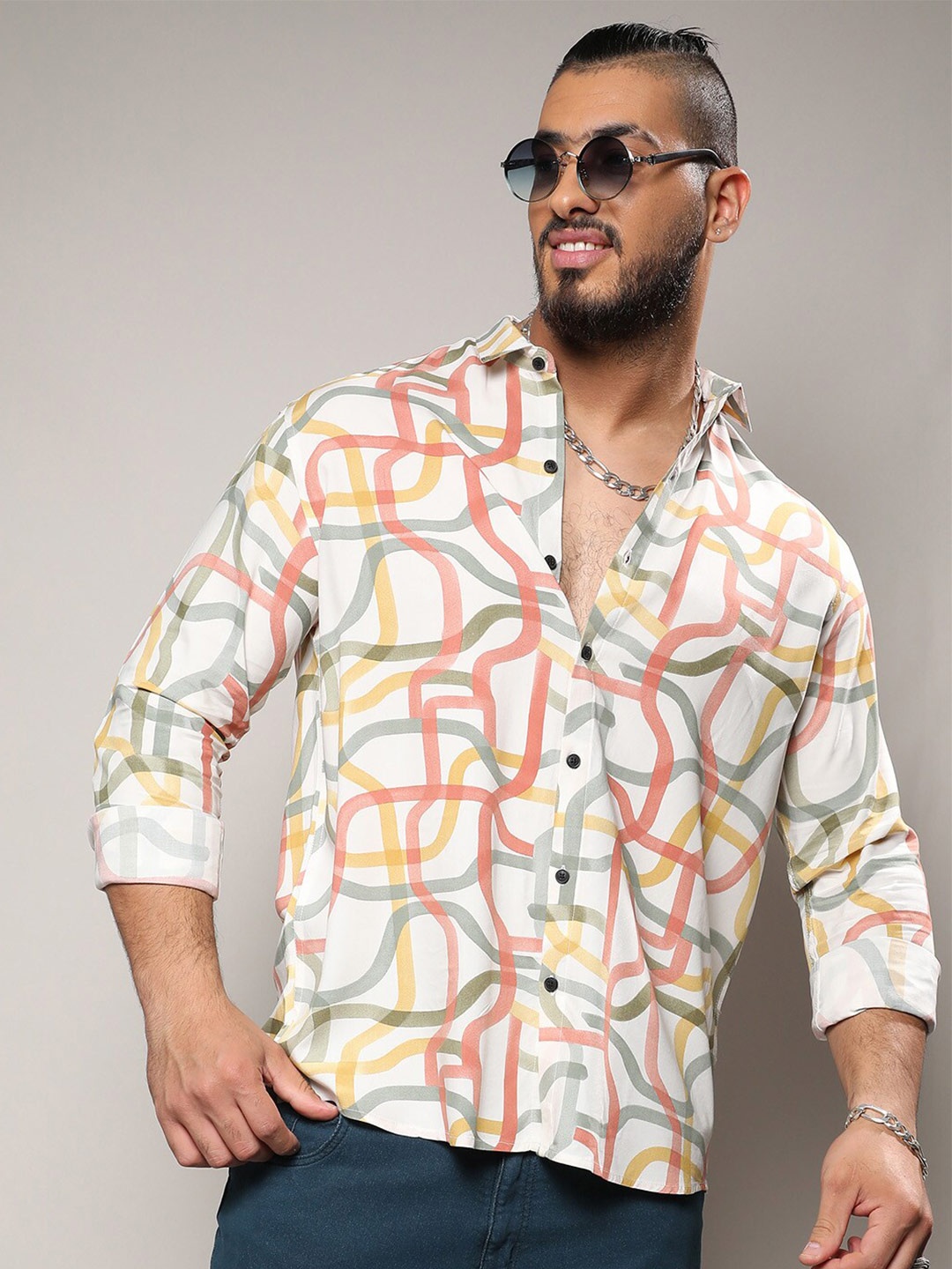 

Instafab Plus Classic Abstract Printed Cotton Casual Shirt, White