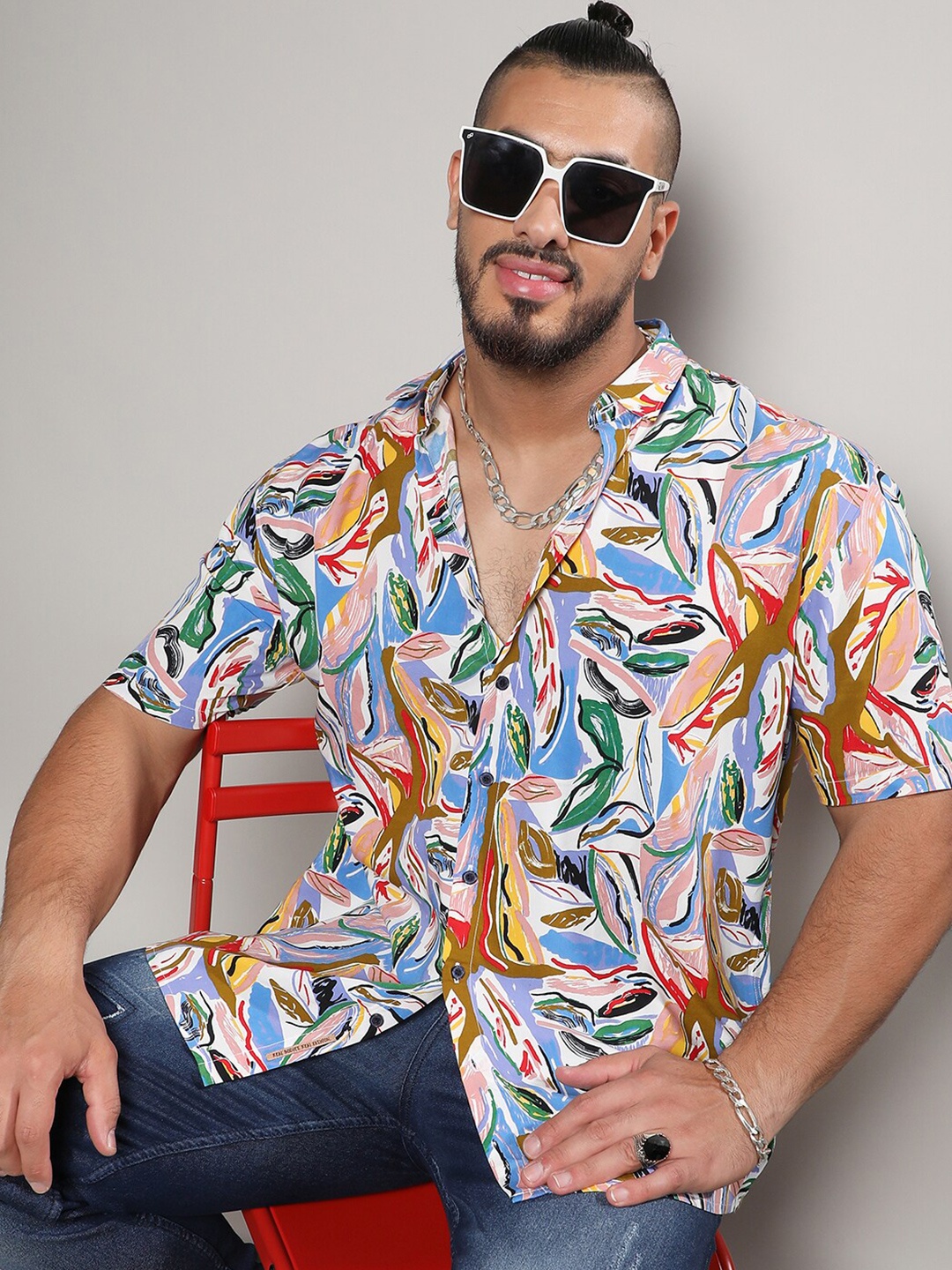 

Instafab Plus Size Classic abstract Printed Short Sleeves Casual Shirt, Blue