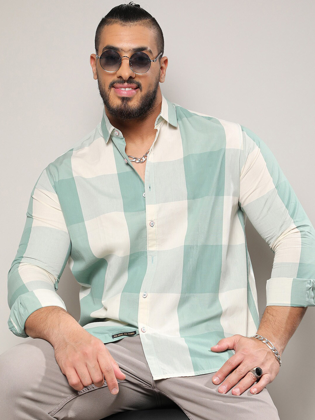 

Instafab Plus Classic Buffalo Checks Cotton Casual Shirt, White