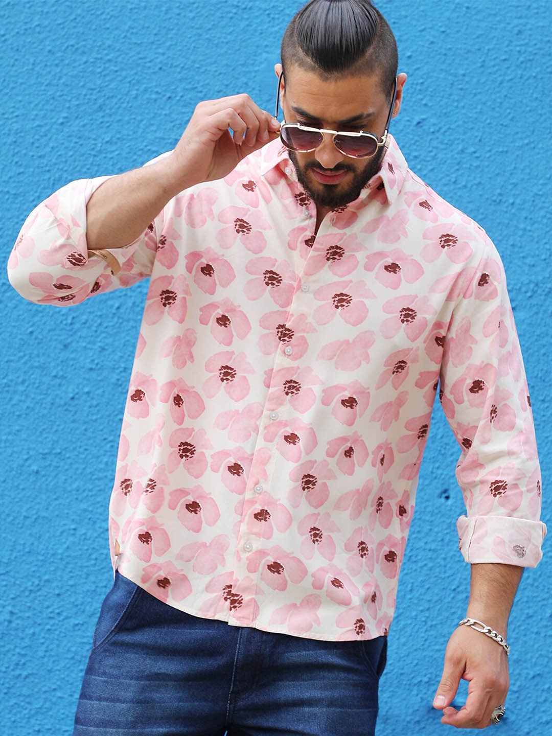 

Instafab Plus Classic Floral Printed Spread Collar Casual Shirt, White