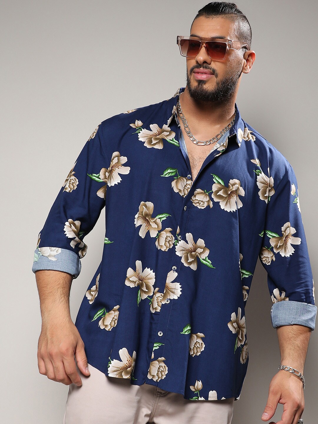 

Instafab Plus Classic Floral Printed Spread Collar Long Sleeves Casual Shirt, Navy blue