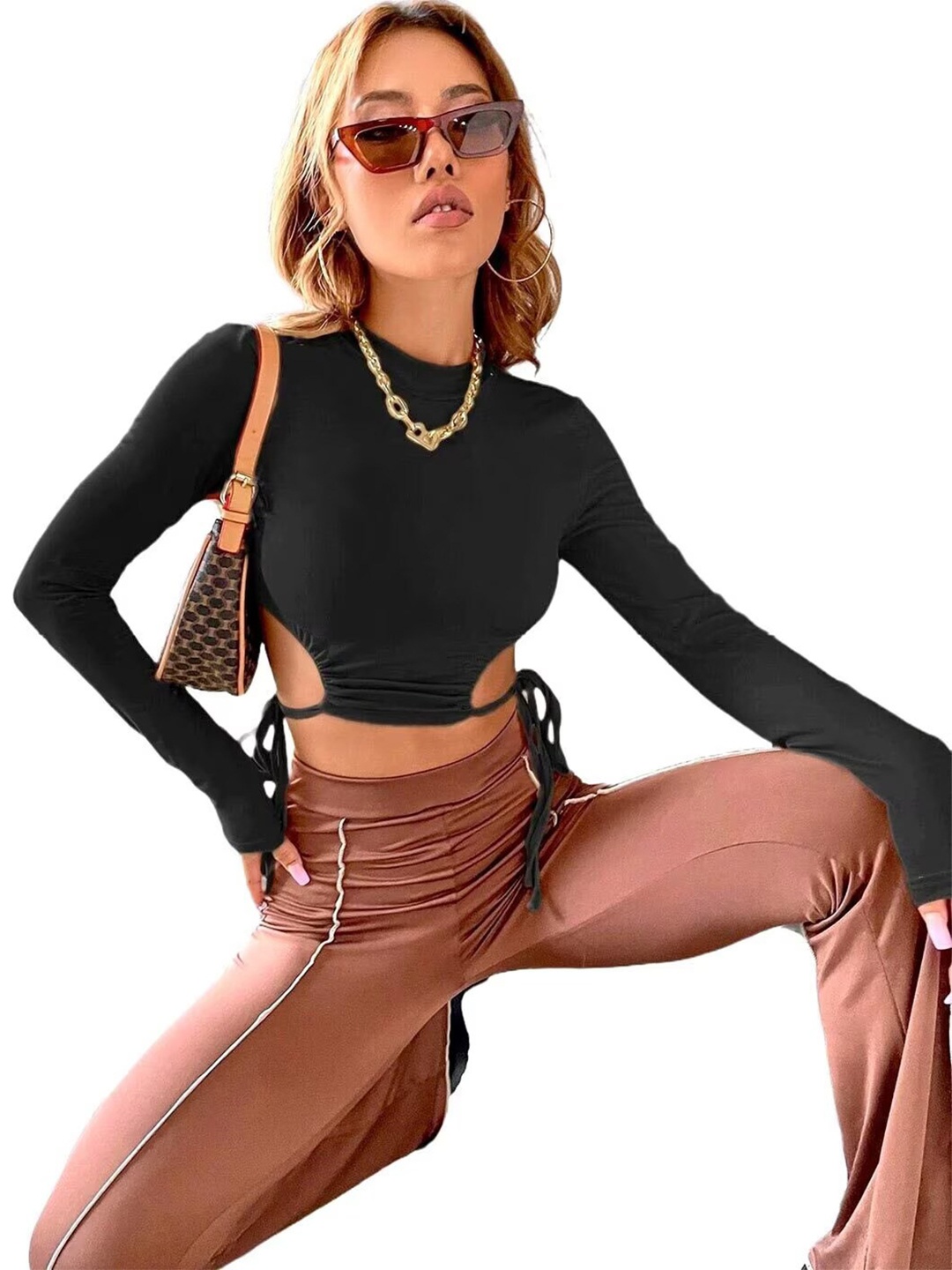 

Dracht Long Sleeves Cut-Outs Cotton Crop Top, Black